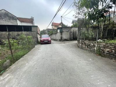 Đất thị trấn Kim Bài - Thanh Oai. Ngõ ba gác cách đường ô tô tránh vài bước chân