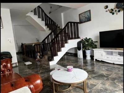 Cho thuê nhà  ngõ 68 Nguyễn Văn Linh,tổ 15 Thạch Bàn,Long Biên ,Hà Nội .Diện tích 60m2 x 5 tầng