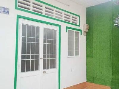 Cần bán căn nhà bé bé xinh xinh nhỏ đẹp thích hợp cho vk ck trẻ mới ra riêng