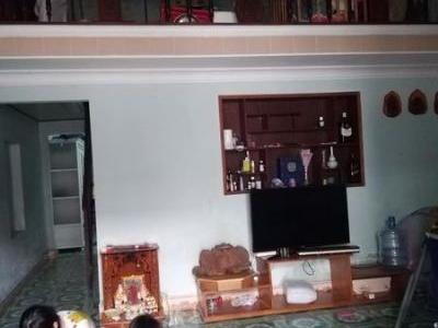 Bán nhà cấp 4 gác lửng kiệt 51 Tôn Đản vị trí ngay đầu đường. kiệt đẹp giá sụp hầm