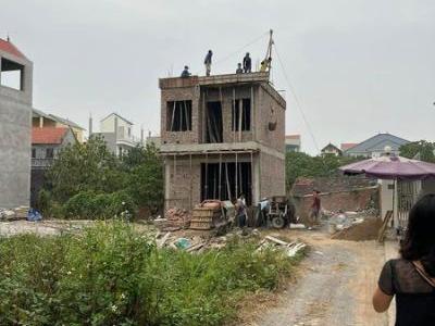 Chính chủ bán nhà 4 tầng 35m Giá: 2tỷ5 Xóm 2 La Tinh Hoài Đức
