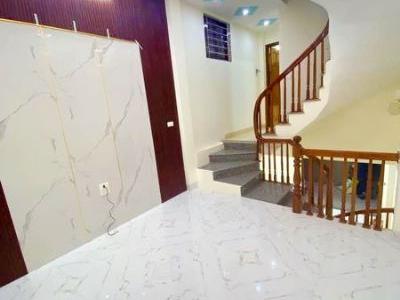 BÁN NHÀ CỰ KHÊ OTO ĐỖ CỬA Cách KĐT Thanh Hà chỉ 1km