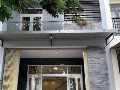 Kẹt tiền bán nhà 3 tầng còn mới khu dân cư Lộc Phát 3, Phường Nghĩa Chánh, Tp Quảng Ngãi.