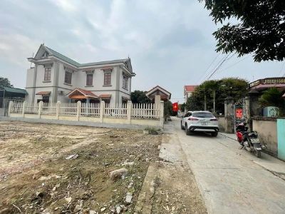 Hàng nóng mới tinh chưa từng xuất hiện trên thì trường tại xã Vĩnh Hoà- Ninh Giang- Hải Dương.