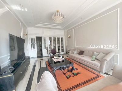 cần sang nhượng siêu_phẩm nhà 5 tầng thiết kế hiện đại tại khu Big C , TP Bắc Giang