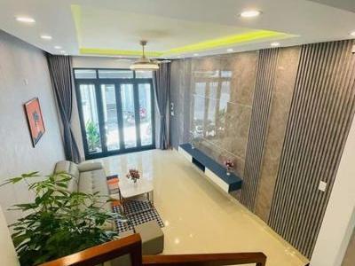 Bán nhà 3 tầng 3 mê kiệt Nguyễn Hoàng