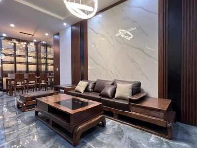 Chính chủ bán nhà 3 tầng Hà lầm Diện tích 75m2 Hướng Đông nam