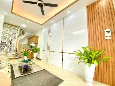 NHÀ NGÕ GIẾNG MỨT (HAI BÀ TRƯNG) , GẦN BÃI Ô TÔ – NGÕ RỘNG 2M, GẦN PHỐ LỚN BẠCH MAI