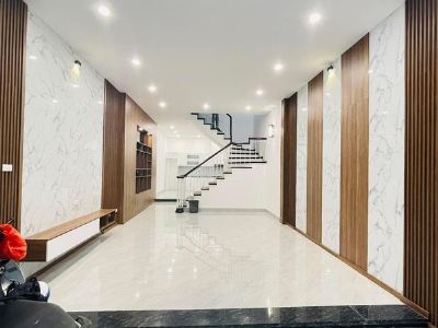Nhà xây mới tinh - Lô góc - 2 mặt ngõ - 35m2 x5 Tầng 1 NHÀ RA MẶT PHỐ ĐẠI LA - CHỈ 5 TỶ