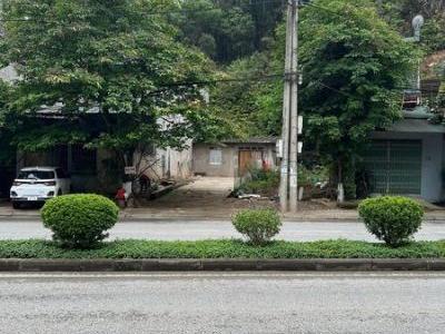 196m2 đất sổ đỏ chính chủ cần chuyển nhượng gấp tổ 12, phường Nguyễn Thị Minh Khai, tp Bắc Kạn