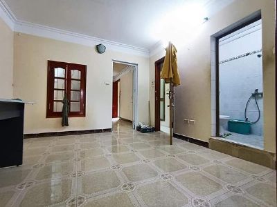 CHO THUÊ NHÀ TT TÔN THẤT TÙNG - 3 PHÒNG - 2WC - GIÁ CHỈ 4.5TR.