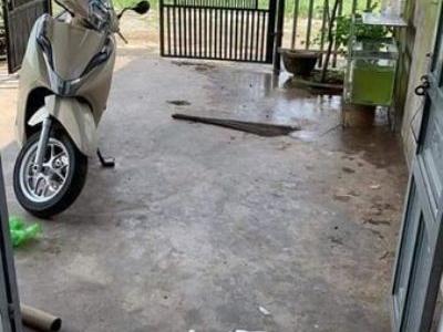 Cho thuê nhà mặt tiền phường 10 2 phòng ngủ 1 kín,1 hở Ngang 10 sâu 4