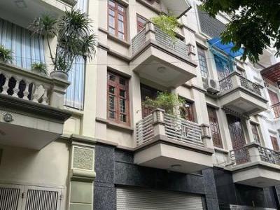 chuyển công tác nhượng lại căn nhà tâm huyết tại Vạn Phúc