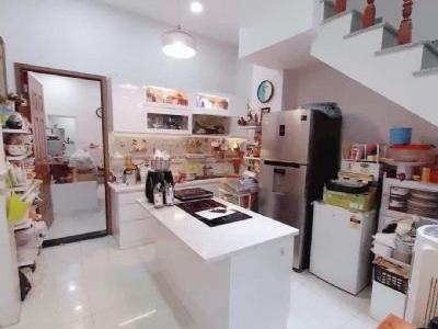 Bán nhà Ngay chợ Tân Trụ 62m2 3tang shr-hxh, giáp Tân Phú , 5 tỷ nhỉnh 0932030061