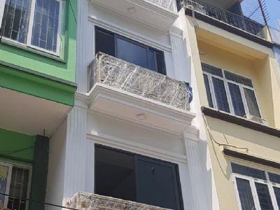 Bán nhà Cầu Diễn, Bắc Từ Liêm diện tích 36m2 giá hơn 3 tỷ (Miễn trung gian)