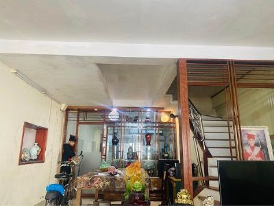 Nhà 3 tầng minh xuân Tuyên Quang giá chưa tới 2 tỷ .ngon bổ rẻ đây ạ