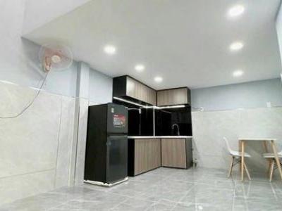 BÁN NHÀ đường số 9, P.Bình Hưng Hòa, Q.Bình Tân DT 4,05m x 6m. DTCN: 24,4m2.