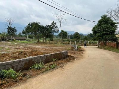 Chính chủ gửi bán lô đất 720m thổ cư 150 m lô đất tách thửa thôn Muồng phú vàng vân hoà ba vì