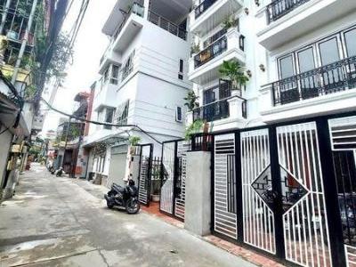 TOÀ NHÀ DÒNG TIỀN -  GẦN PHỐ - GẦN Ô TÔ - HAI MẶT THOÁNG - NGÕ THÔNG- THANG MÁY