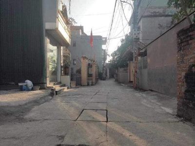 Cần bán nhanh lô đất dt 47m view sông Hải Bối, Đông Anh