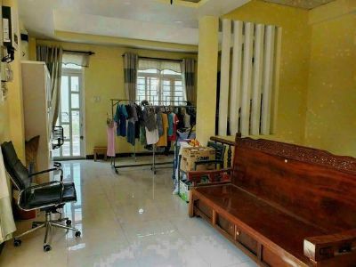 Bán nhà đẹp MT Đường 79, Tân Quy, Quận 7