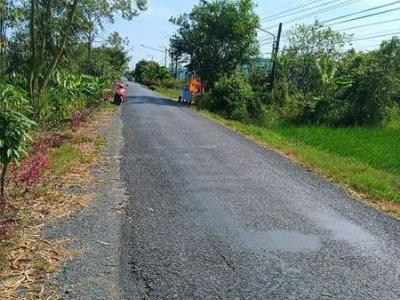 Bán nền mặc tiền lộ nhựa thị trấn châu hưng Thạnh trị sóc trăng