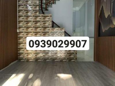 Cho thuê. nhà 1 trệt 1 lầu mặt tiền đường Đinh Trường Sanh nối dài Đông Xuyên Long Xuyên AG