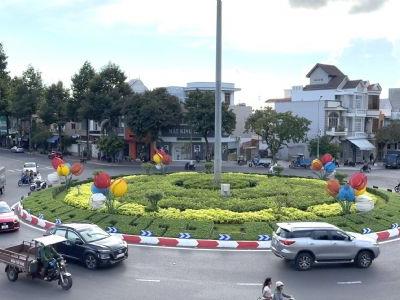 Nhà cho thuê, mặt bằng kinh doanh cho thuê, mặt tiền, vòng xoay ngã 5 trung tâm Tp. Bà Rịa