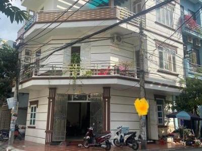 Cần bán nhà giá 3 tỷ 050 triệu mặt đường ô bàn cờ khu giải phóng, gần chợ đêm phạm ngũ lão nam định