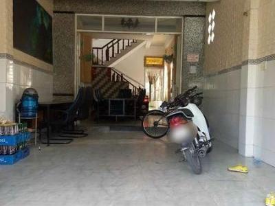 Bán nhà 99m2 Mặt Tiền Đường Nguyễn Văn Tuôi - Kp8 - Thị Trấn Bến Lức - Long An.