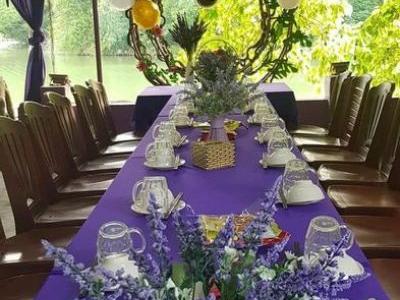 CHO THUÊ MẶT BẰNG Quán có đầy đủ bàn ghế, có 5 phòng VIP máy lạnh, quán rộng 1400 m²