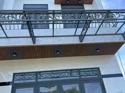 BÁN NHÀ 1 TRỆT 1 LẦU HƯỚNG BẮC, ĐƯỜNG SỐ 5A KDC TRÀNG AN TP BẠC LIÊU.