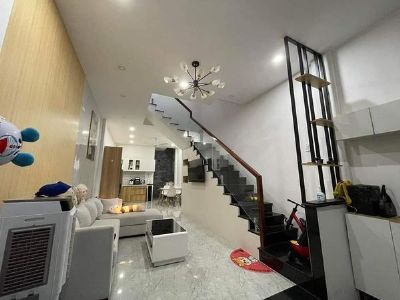 Chính chủ cần bán nhà hẻm đường 1/5 Quy Nhơn đường trước nhà hơn 3m, hẻm lớn đi lại thuận tiện