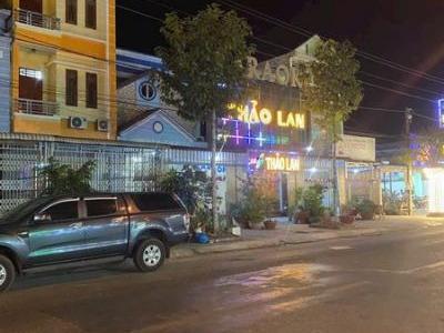 Cần Cho Thuê Nhà: - Địa chỉ : số 36 , đường Ninh Bình , Phường 2 , thành phố Bạc Liêu