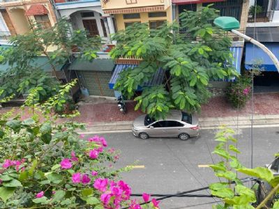 Cần bán gấp mảnh đất ỷ la  Vị trí cách sở tài nguyên 300 m bên ngoài khu đô thị Tân phát