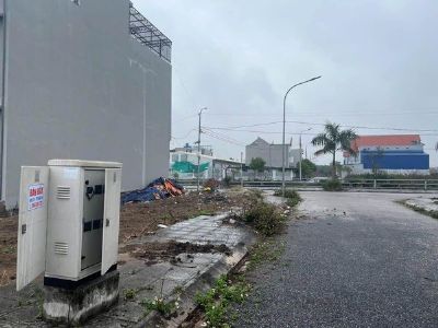 Chủ Cần bán gấp 3 lô đất 20,21,22 d14 Hưng Hà Thái Bình