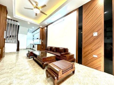 HIẾM!!! CHƯA TỚI 5 TỶ NHÀ NGUYỄN VĂN CỪ 40M Ô VÀO TẬN CỬA
