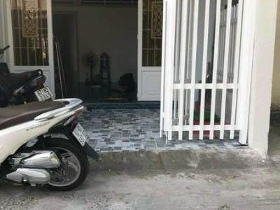 Cho thuê nhà nguyên căn 54m2 Vị trí: cầu gạch gòi lớn vào 300m.