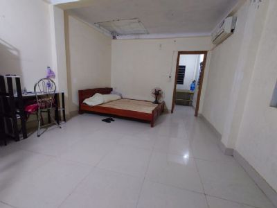 Mình có một phòng cho thuê khu vực Đồng Tiến trung tâm, gần AP Vincom Viện tỉnh Hoà Bình
