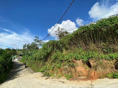 Cần bán đất đường gio an - p.5 Đà Lạt Diện tích: 712.9m2
