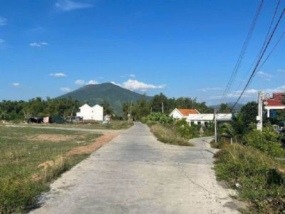Cần bán lô đất đẹp DT: 99m2 ngang 5,5m, full đất ở đô thị ngay tại phước đa, ninh đa, TX Ninh Hoà.