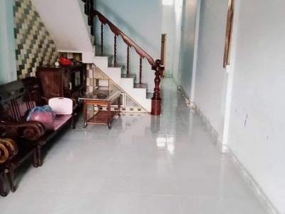 Em có nhà cho thuê nhà 2 tầng gần chợ lê lợi nhà kiệt thanh tịnh đông hà dân cư đông đúc