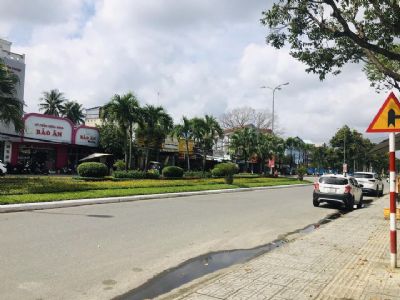 CHO THUÊ MTKD CỰC VIP ĐƯỜNG HÙNG VƯƠNG, TP TAM KỲ QUẢNG NAM