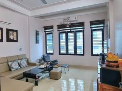 NHÀ 5 TẦNG QUANG TRUNG THÀNH PHỐ THÁI BÌNH