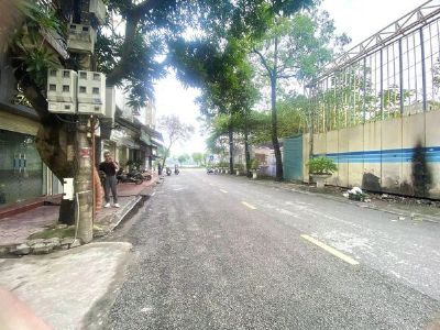 Cần bán lô đất ngõ Canh Nông - Quang Trung - Tp Hải Dương .