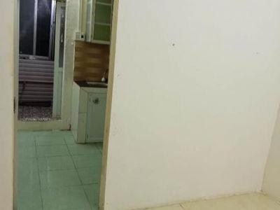 Ng nhà mình Cho thuê lâu dài căn hộ tầng 4, khu A22 sau trường Lạc Long Quân Hữu Nghị Hoà Bình