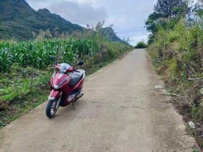 Bán lô đất đẹp giá đầu tư Diện tích: 10x24m Vị trí: Bản Tả làn than, phường Tân Phong, tp lai châu.