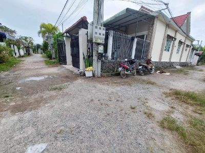 Cho thuê nhà nguyên căn có nội thất khu Làng Nghề SOS Xã Phú Nhuận.Tp.Bến Tre