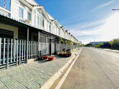Cho thuê nhà Liền kề Mới 100% Khu đô Thị Phường 4 Trà Vinh