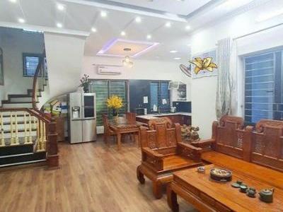 Cần nhượng lại căn biệt thự nhà vườn 2 tầng ở Bình Hoà, Ninh Khánh Ninh Bình